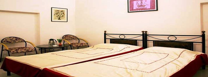 2514/Tourist Village - Khajuraho 05.jpg